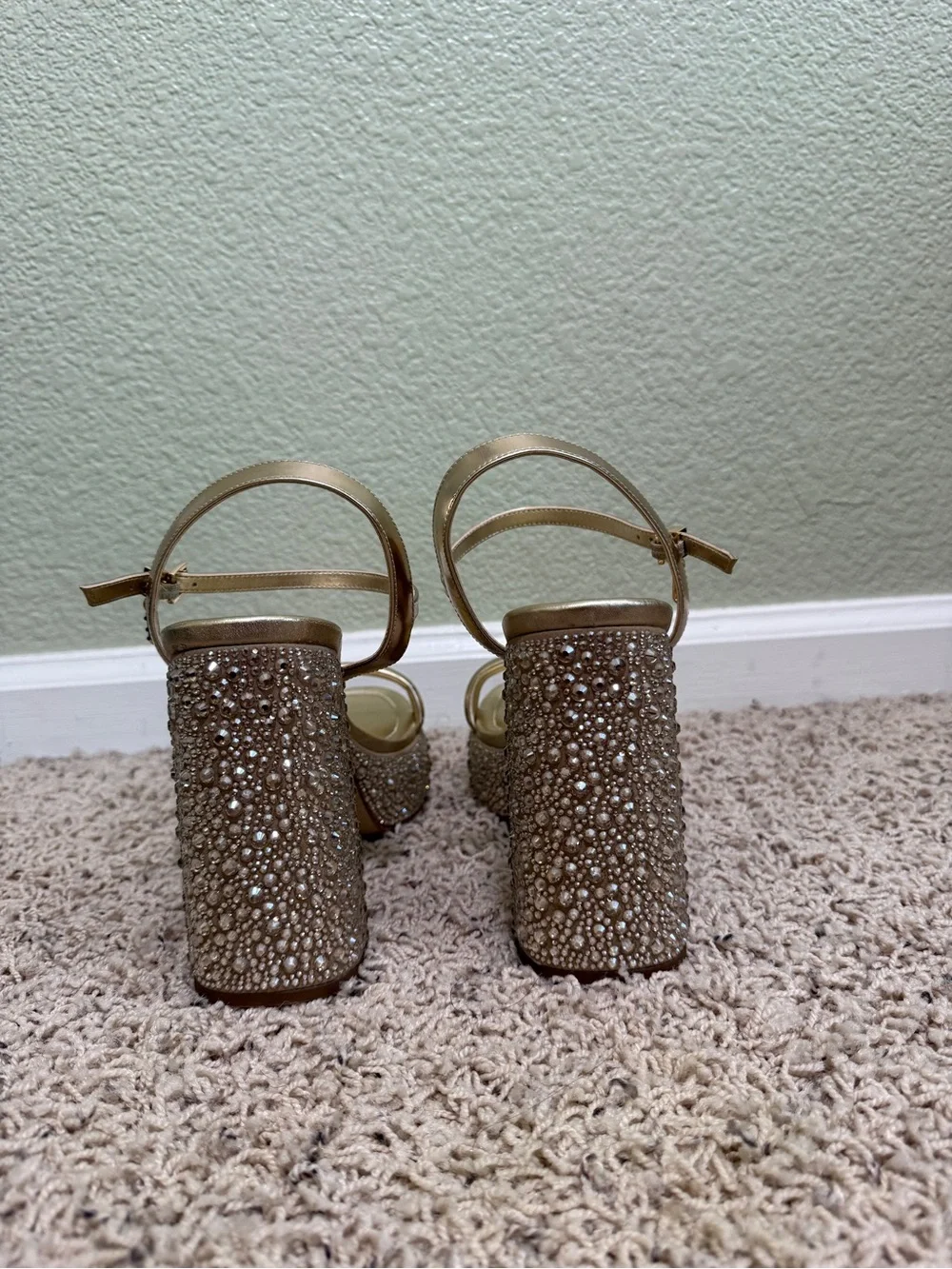 Michael Kors Gold Platforms - W8.5